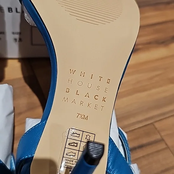 White House Black Market size 7.5 M Ari Blue Heels - New in Box - Picture 8 of 8